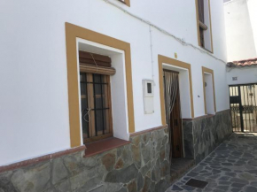 CASA PETRA : Bonita casa rural en Yunquera